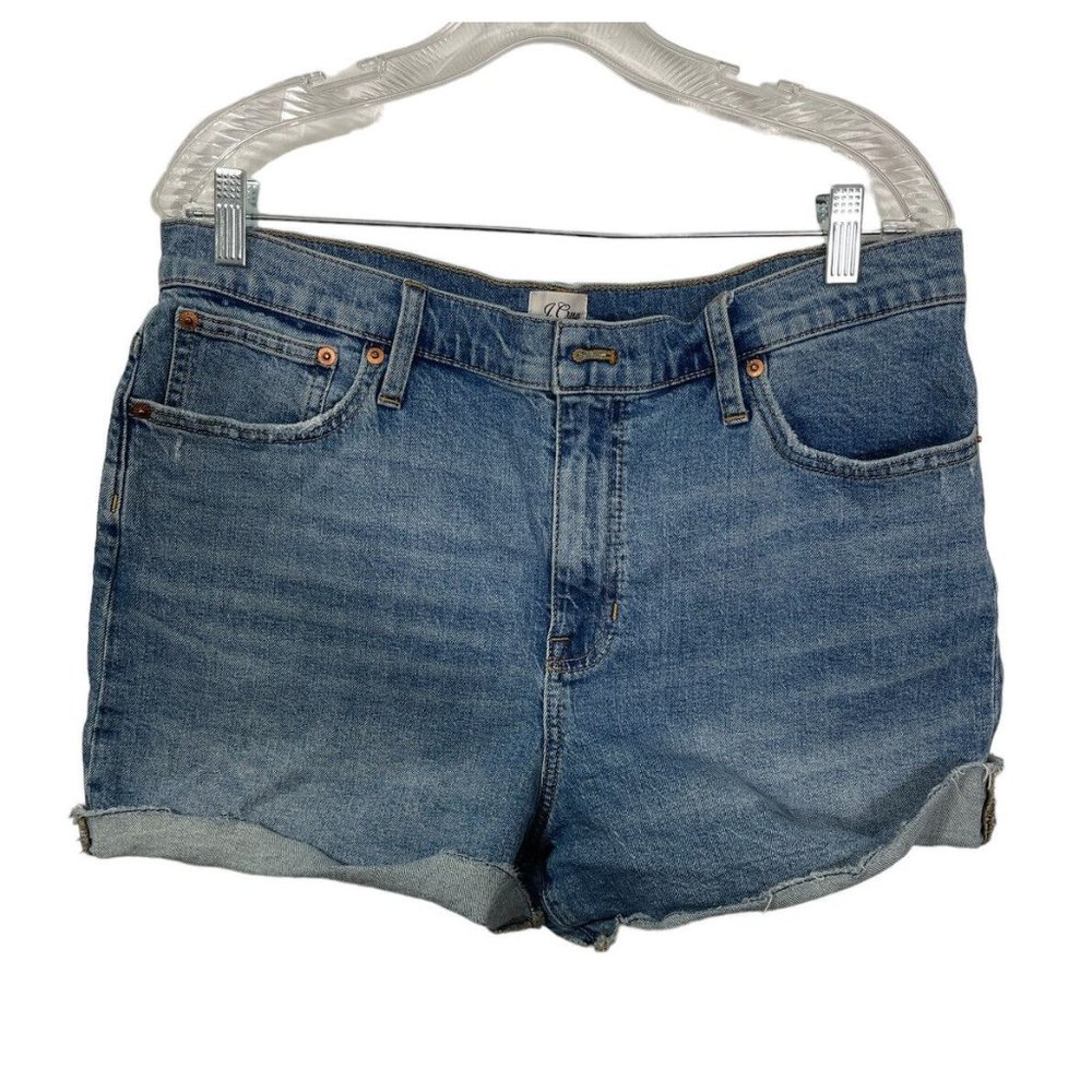 J CREW Womens High-rise denim short in Tea Time wash Size 32 (Measures 34)